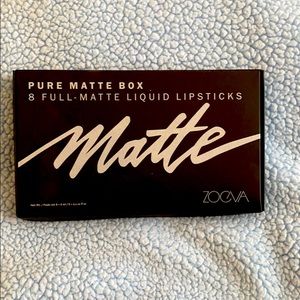 Zoeva 8 full size Matte liquid lipsticks